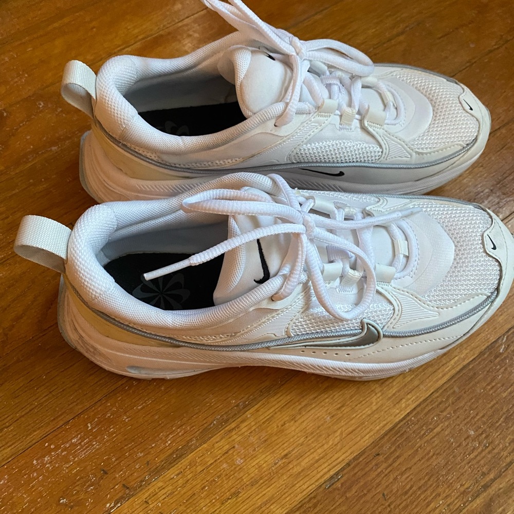 COPY - Nike air max bliss